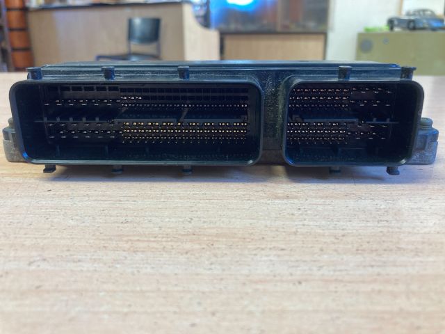 bontott TOYOTA AURIS Motorvezérlő