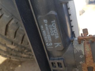 bontott TOYOTA AURIS Vízhűtő Radiátor (Klímás)