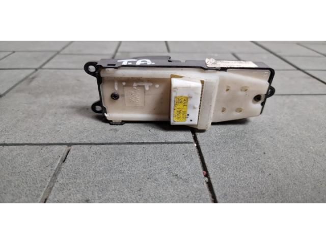 bontott TOYOTA AURIS Ablakemelő Kapcsoló Négyes / Kettes