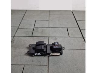 bontott TOYOTA AURIS Ablakemelő Kapcsoló Négyes / Kettes