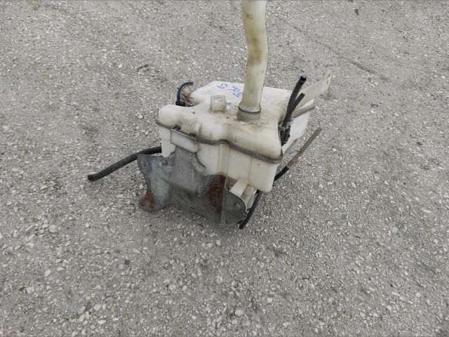 bontott TOYOTA AURIS Ablakmosó Tartály