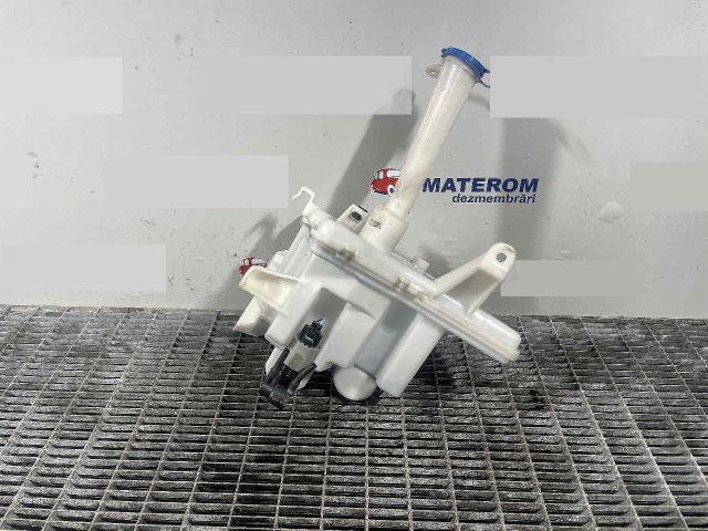 bontott TOYOTA AURIS Ablakmosó Tartály