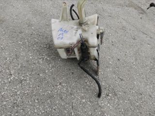 bontott TOYOTA AURIS Ablakmosó Tartály