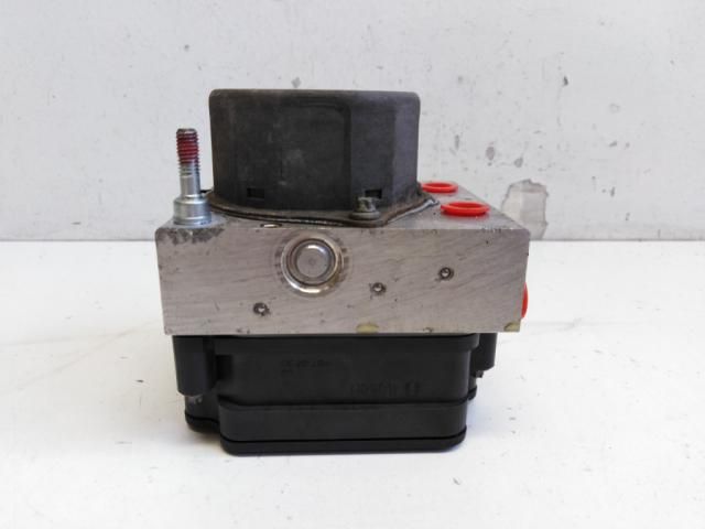 bontott TOYOTA AURIS ABS Kocka