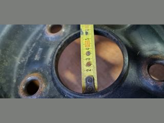 bontott TOYOTA AURIS Acélfelni (1 db)