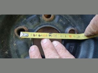 bontott TOYOTA AURIS Acélfelni (1 db)