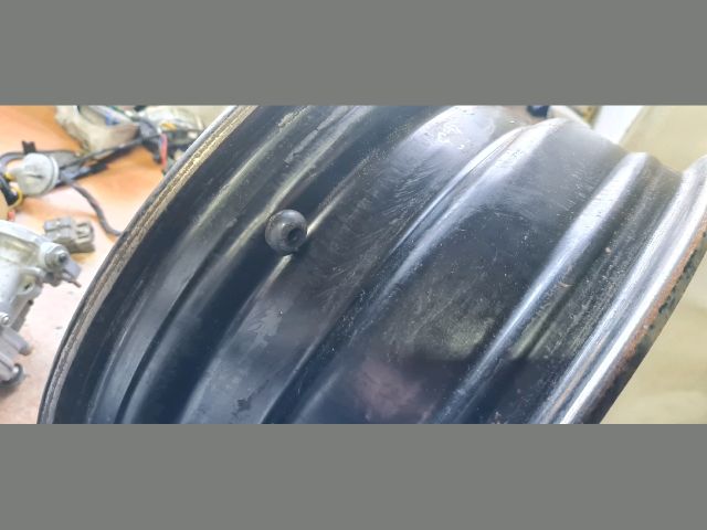 bontott TOYOTA AURIS Acélfelni (1 db)