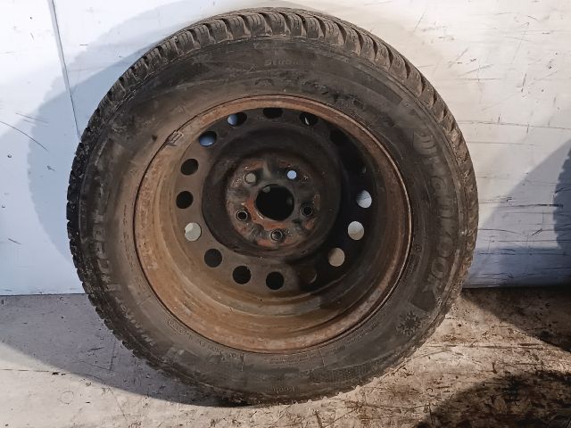 bontott TOYOTA AURIS Acélfelni Szett Gumival