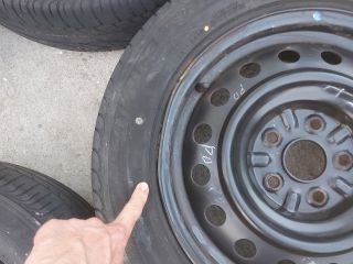 bontott TOYOTA AURIS Acélfelni Szett Gumival