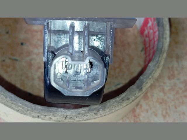 bontott TOYOTA AURIS Ajtó Kárpit Világítás