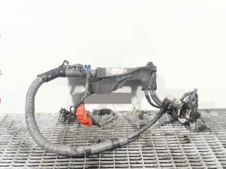 bontott TOYOTA AURIS Akkumulátor Saru