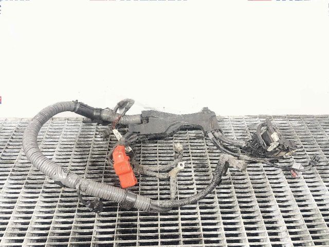 bontott TOYOTA AURIS Akkumulátor Saru