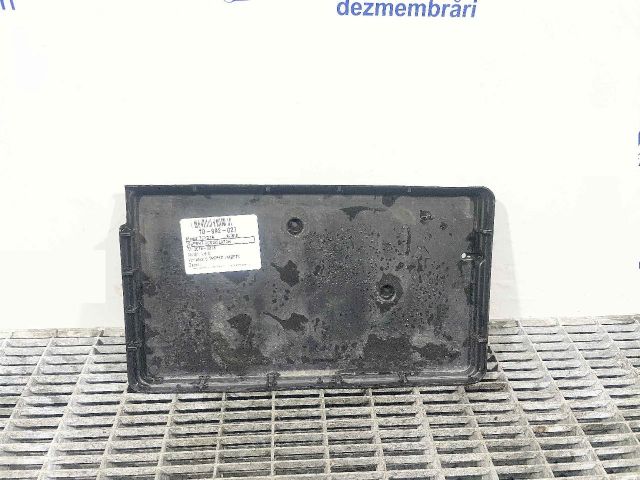 bontott TOYOTA AURIS Akkumulátor Tartó