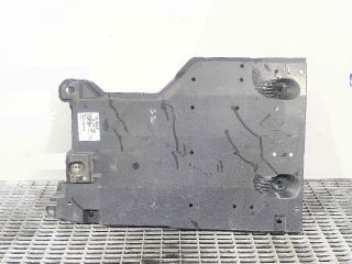 bontott TOYOTA AURIS Alsó Motorburkolat