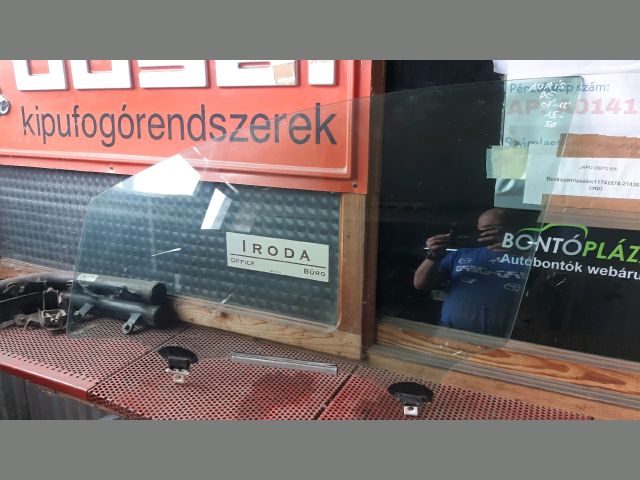 bontott TOYOTA AURIS Bal első Ablak