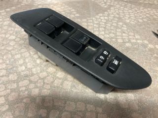 bontott TOYOTA AURIS Bal első Ablakemelő Kapcsoló