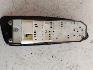 bontott TOYOTA AURIS Bal első Ablakemelő Kapcsoló