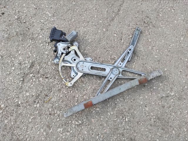 bontott TOYOTA AURIS Bal első Ablakemelő Szerkezet (Elektromos)