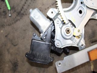 bontott TOYOTA AURIS Bal első Ablakemelő Szerkezet (Elektromos)