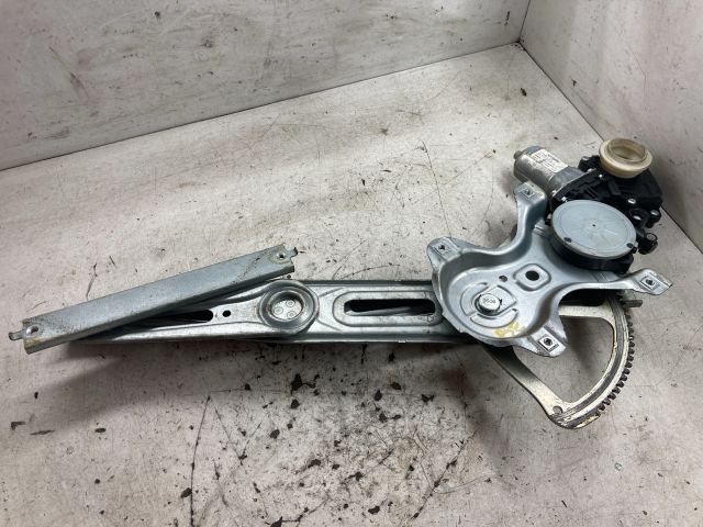 bontott TOYOTA AURIS Bal első Ablakemelő Szerkezet (Elektromos)