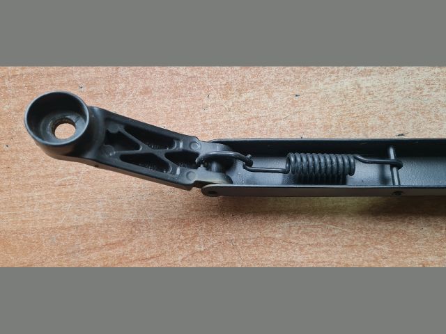 bontott TOYOTA AURIS Bal első Ablaktörlő Kar