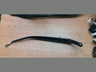 bontott TOYOTA AURIS Bal első Ablaktörlő Kar