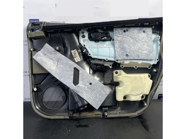 bontott TOYOTA AURIS Bal első Ajtó Kárpit