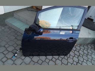 bontott TOYOTA AURIS Bal első Ajtó (Részeivel)