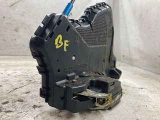 bontott TOYOTA AURIS Bal első Ajtózár