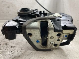 bontott TOYOTA AURIS Bal első Ajtózár