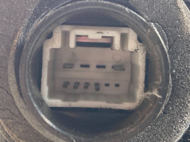 bontott TOYOTA AURIS Bal első Ajtózár