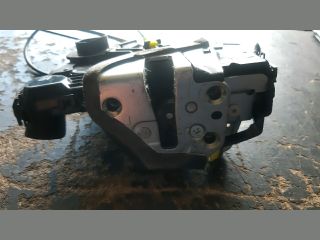 bontott TOYOTA AURIS Bal első Ajtózár