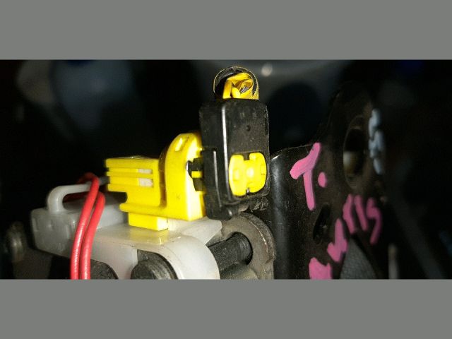 bontott TOYOTA AURIS Bal első Biztonsági Öv