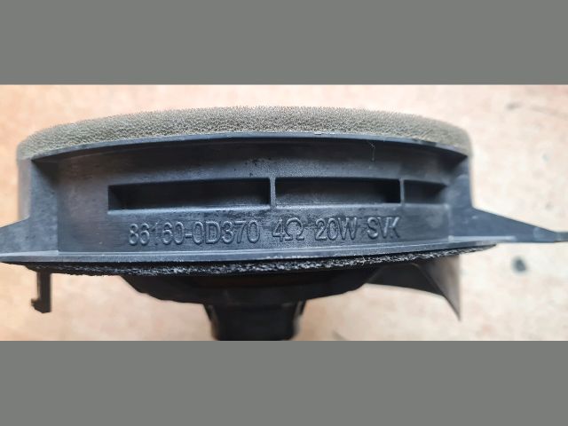 bontott TOYOTA AURIS Bal első Hangszóró