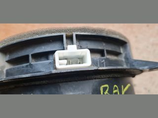 bontott TOYOTA AURIS Bal első Hangszóró