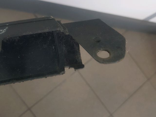 bontott TOYOTA AURIS Bal első Koptató