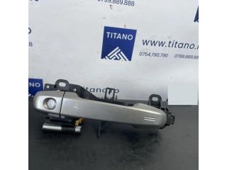 bontott TOYOTA AURIS Bal első Külső Kilincs