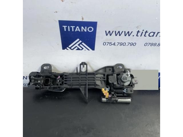 bontott TOYOTA AURIS Bal első Külső Kilincs