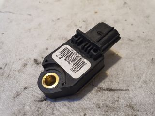 bontott TOYOTA AURIS Bal első Oldal Ütközés Érzékelő