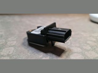 bontott TOYOTA AURIS Bal első Oldal Ütközés Érzékelő