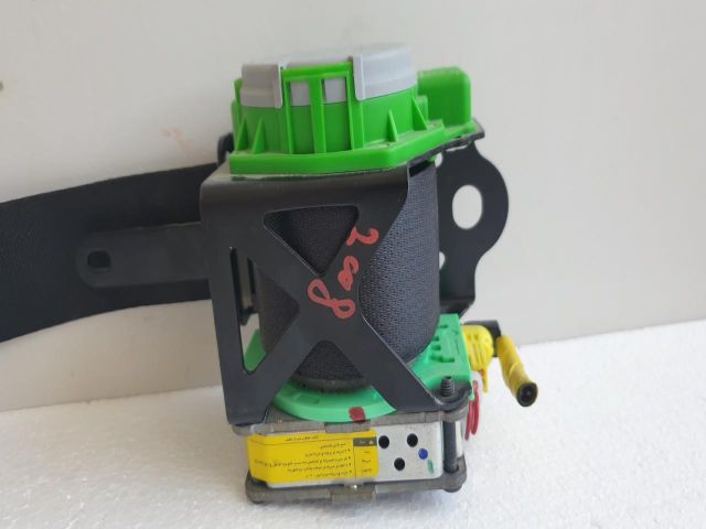 bontott TOYOTA AURIS Bal első Övfeszítő