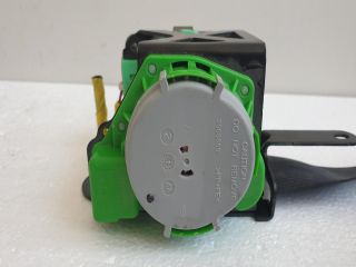 bontott TOYOTA AURIS Bal első Övfeszítő