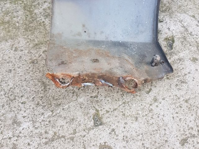 bontott TOYOTA AURIS Bal első Sárvédő