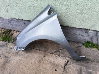 bontott TOYOTA AURIS Bal első Sárvédő