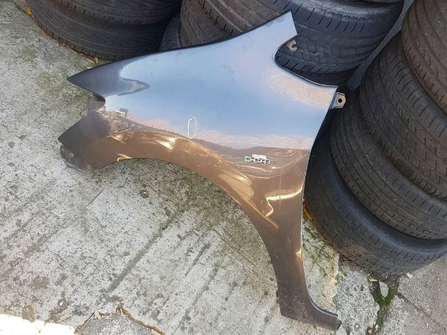 bontott TOYOTA AURIS Bal első Sárvédő