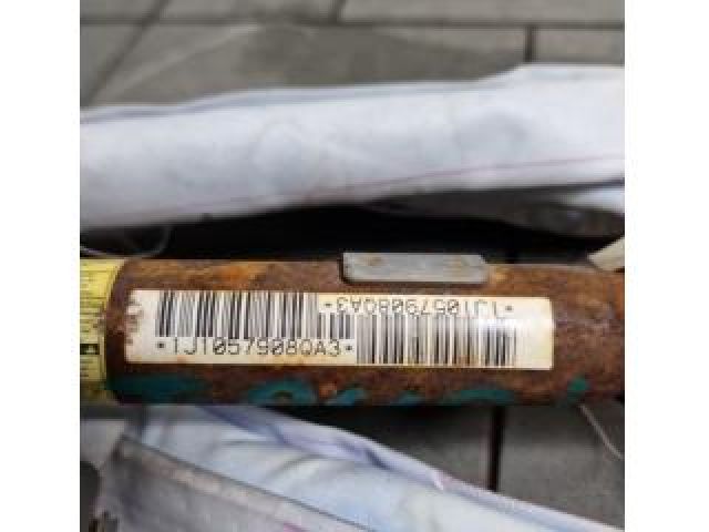 bontott TOYOTA AURIS Bal Fejlégzsák