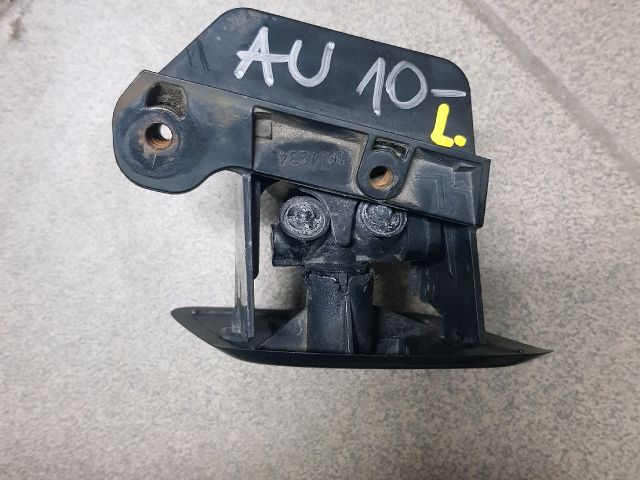 bontott TOYOTA AURIS Bal Fényszórómosó Fúvóka