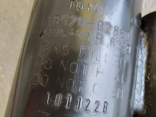 bontott TOYOTA AURIS Bal Gólyaláb Csonkállvánnyal