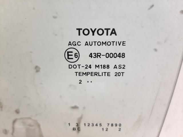 bontott TOYOTA AURIS Bal hátsó Ablak