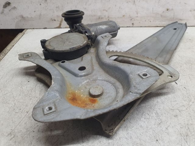 bontott TOYOTA AURIS Bal hátsó Ablakemelő Szerkezet (Elektromos)